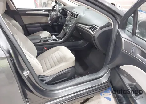 2017 Ford Fusion Hybrid S from USA, damaged, VIN 3FA6P0UU6HR360684